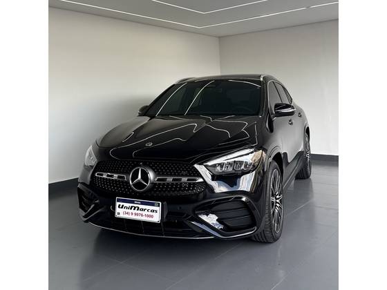MERCEDES-BENZ GLA 200 1.3 MHEV AMG LINE 7G-DCT MERCEDES-BENZ GLA 200 1.3 MHEV AMG LINE 7G-DCT